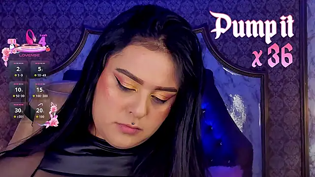 SoffiQueen online show from February 2026 02:50:02 PM