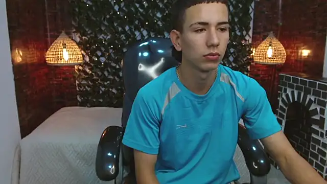 JackSwan18 online show from December 2024 07:12:02 PM