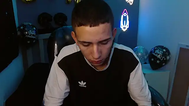 JackSwan18 online show from January 2025 07:02:02 PM