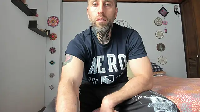 Snapshot of Antoniohot2024 chatting on December 2024 04:04:01 PM Antoniohot2024 online show from December 2024 04:04:01 PM