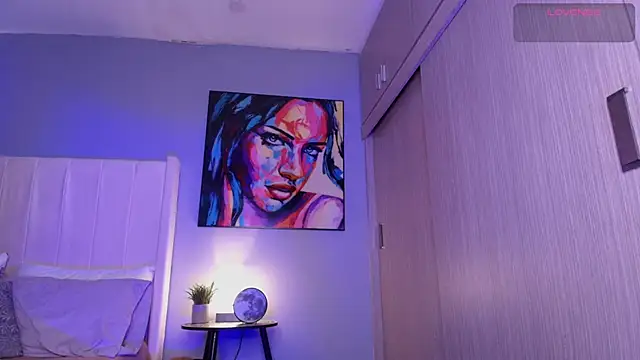 Snapshot of Shenoa1 chatting on December 2025 02:43:02 PM Shenoa1 online show from December 2025 02:43:02 PM