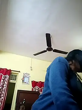 Snapshot of heenage chatting on December 2024 04:47:02 AM heenage online show from December 2024 04:47:02 AM