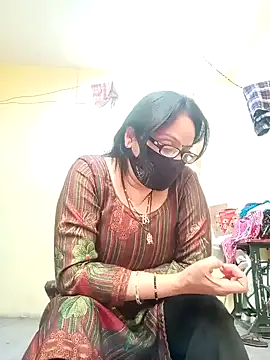 Snapshot of heenage chatting on January 2025 09:51:02 AM heenage online show from January 2025 09:51:02 AM