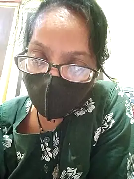 Snapshot of heenage chatting on March 2025 04:48:01 PM heenage online show from March 2025 04:48:01 PM