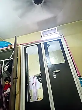 Snapshot of heenage chatting on October 2025 05:16:02 AM heenage online show from October 2025 05:16:02 AM