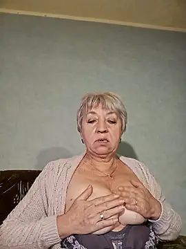 AnjelElinor online show from October 2025 12:03:01 PM