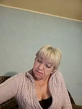 AnjelElinor online show from December 2025 07:03:02 AM