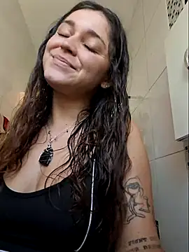 luuhcat09 online show from November 2025 04:51:02 PM