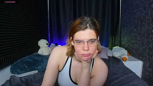 KIKI Krash online show from February 2025 01:48:02 PM