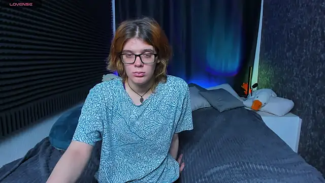 KIKI Krash online show from March 2025 10:24:02 AM