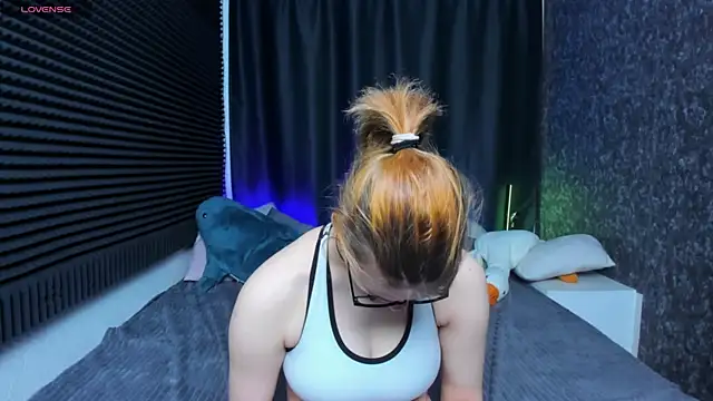 KIKI Krash online show from March 2025 10:26:02 AM