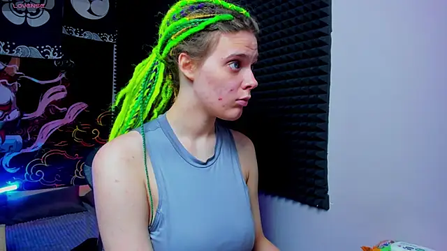 KIKI Krash online show from October 2025 10:03:01 AM