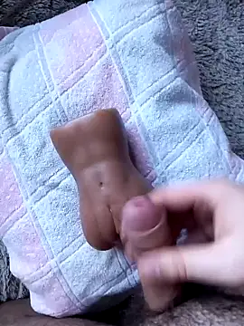 mattarm3122 online show from December 2024 03:04:02 PM