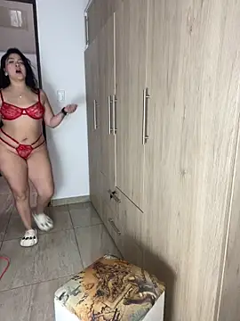 Abigail Cowen online show from February 2025 02:44:02 PM