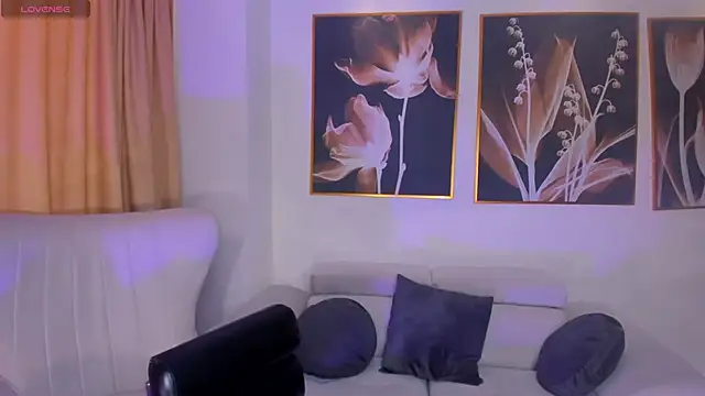 SavannahStorm online show from January 2026 08:58:01 PM