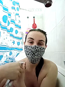 Snapshot of MikaKors chatting on December 2024 07:18:02 PM MikaKors online show from December 2024 07:18:02 PM