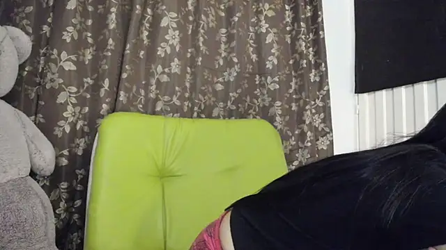 Nathaly love96 online show from January 2025 11:19:01 PM