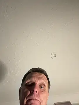 maturemale2024 online show from February 2026 06:15:01 PM