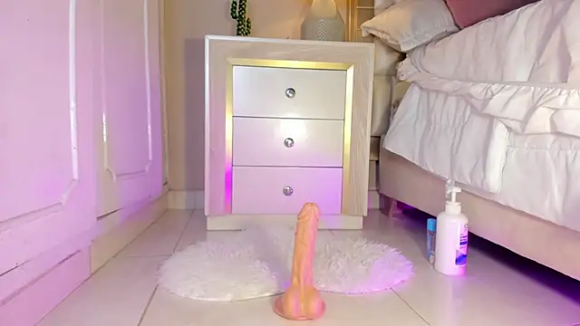 zoe sky  online show from February 2025 08:52:02 PM