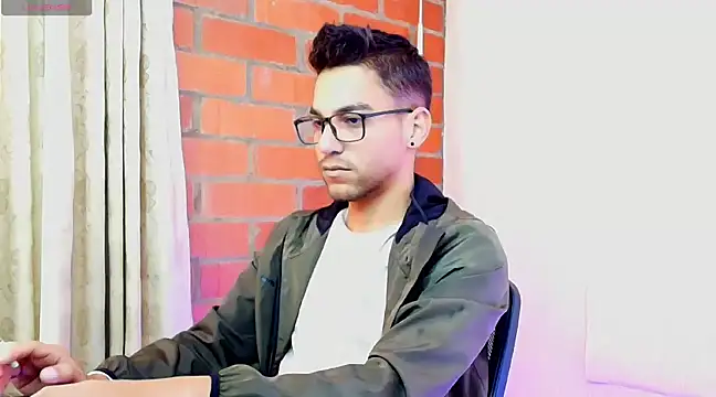 Leandro valenzuela online show from March 2025 06:11:02 PM