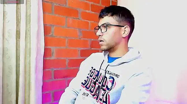 Leandro valenzuela online show from March 2025 02:26:02 PM