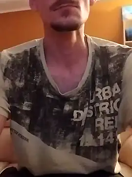 Crazzy Maiky online show from December 2024 09:41:01 PM