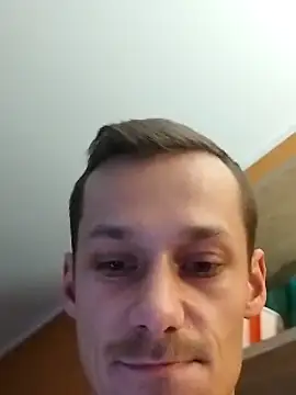 Crazzy Maiky online show from December 2024 10:09:01 PM