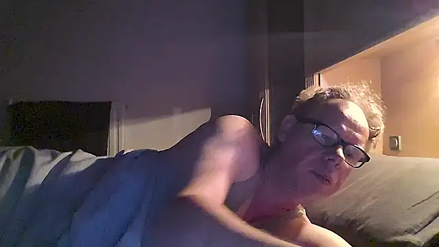 kinkyslet8 online show from September 2025 06:24:01 AM