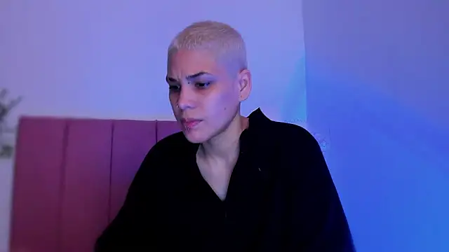 Charlee pink online show from February 2026 08:36:02 PM