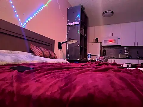 ChillzPnp online show from March 2025 02:40:02 AM