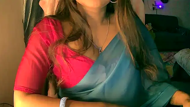 Cute-Tara online show from November 2025 12:39:02 PM