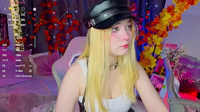 ElswythCovil online show from October 2025 04:02:02 AM