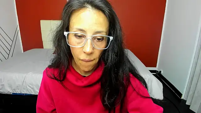 Abrillee1 online show from December 2024 10:52:02 PM