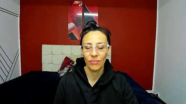 Abrillee1 online show from January 2025 09:30:01 AM