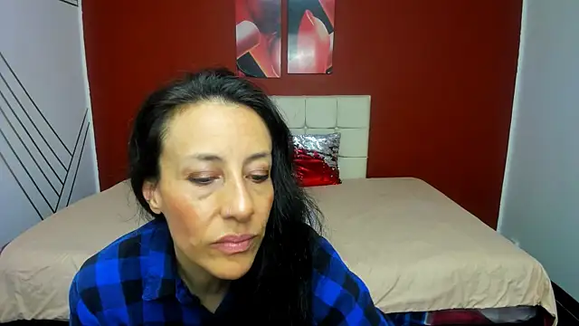 Abrillee1 online show from February 2025 10:47:02 PM