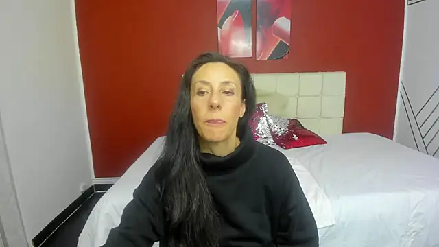 Abrillee1 online show from February 2025 10:28:01 PM