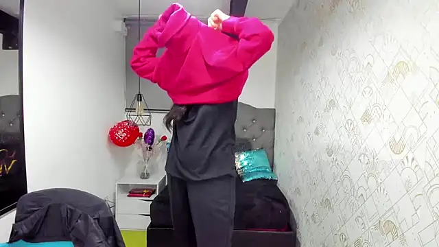 Abrillee1 online show from March 2025 01:31:02 AM