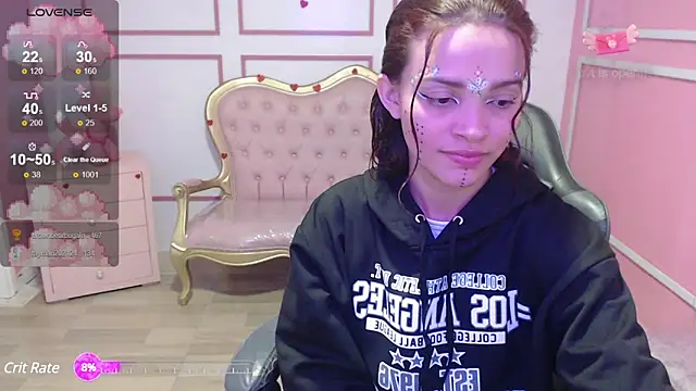 Snapshot of ailen_t chatting on December 2024 04:42:01 AM ailen t online show from December 2024 04:42:01 AM