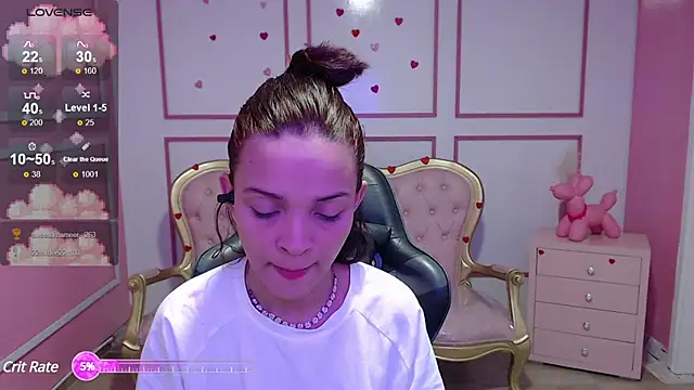 Snapshot of ailen_t chatting on December 2024 03:52:02 AM ailen t online show from December 2024 03:52:02 AM