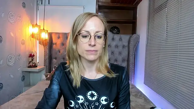 Snapshot of SammySanders chatting on January 2025 08:11:02 PM SammySanders online show from January 2025 08:11:02 PM