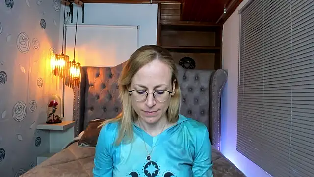 Snapshot of SammySanders chatting on January 2025 11:18:02 PM SammySanders online show from January 2025 11:18:02 PM