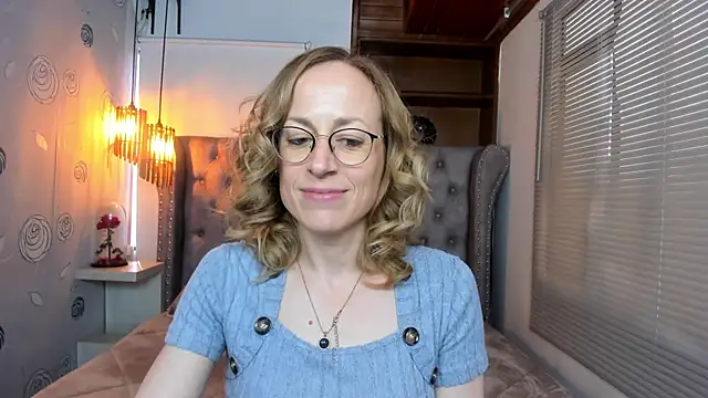 Snapshot of SammySanders chatting on February 2025 12:16:01 PM SammySanders online show from February 2025 12:16:01 PM