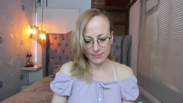 Snapshot of SammySanders chatting on March 2025 12:14:02 PM SammySanders online show from March 2025 12:14:02 PM