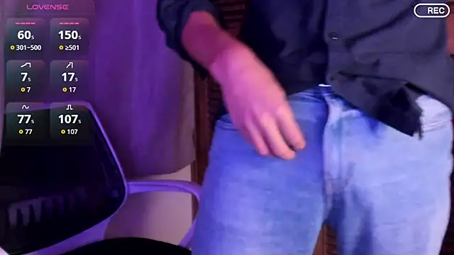 Nicholasrodrii online show from October 2025 12:08:02 AM