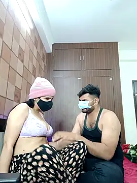 Snapshot of aaliya_bhattt chatting on December 2024 03:58:01 PM aaliya bhattt online show from December 2024 03:58:01 PM