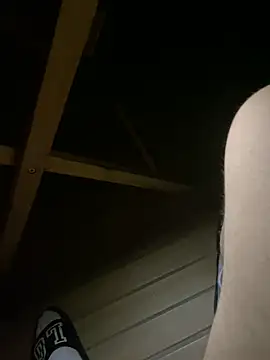 Snapshot of Tomy94_ chatting on September 2025 11:37:01 PM Tomy94 online show from September 2025 11:37:01 PM