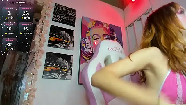 katt  black   online show from October 2025 09:01:01 PM