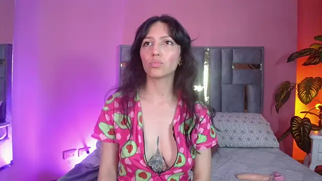 Bianca ks online show from February 2025 06:07:01 AM