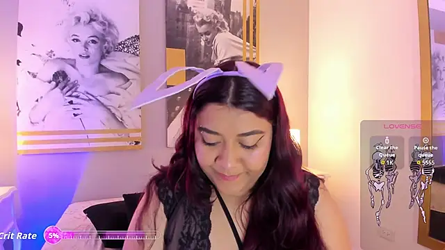 Snapshot of MeghanBurn chatting on October 2025 12:28:01 PM MeghanBurn online show from October 2025 12:28:01 PM