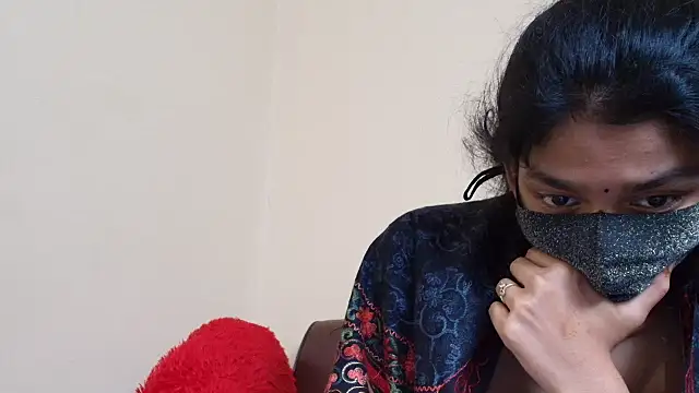 Srabontii online show from November 2025 11:19:02 PM